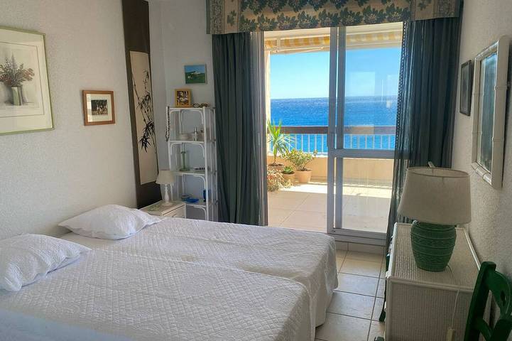 Ganze Wohnung, Bright family apartment with terrace and stunning sea view in Mittelmeerküste (Frankreich)