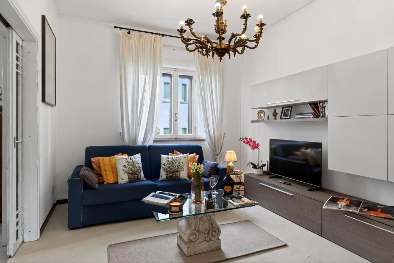 Peaceful house near the Lake &City Center in Desenzano del Garda, Gardasee-Berge