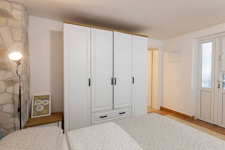 Villa Tina Desne by Villas Guide in Dubrovnik-Neretva
