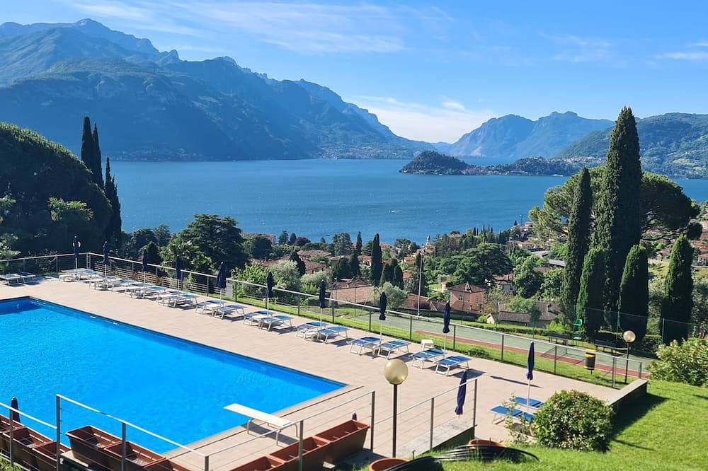 Ganze Wohnung, Italienische See-Wohnung mit großem Swimmingpool, Tennisplatz, Seeblick in Gemeinde Menaggio, Comer See