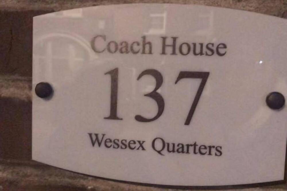 Apartamento entero, The Lower Coach House Wessex Quarters in Salisbury, Wiltshire