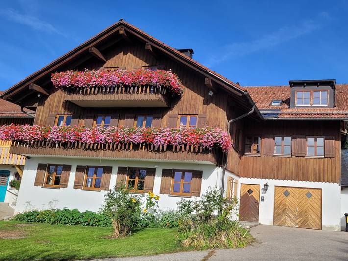 Ferienhaus für 12 Personen, mit Balkon und Balkon/Terrasse sowie Sauna in Weitnau
