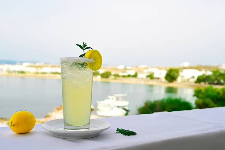 Location de vacances pour 3 personnes, avec balcon/terrasse, adapté aux familles dans Náoussa - 3