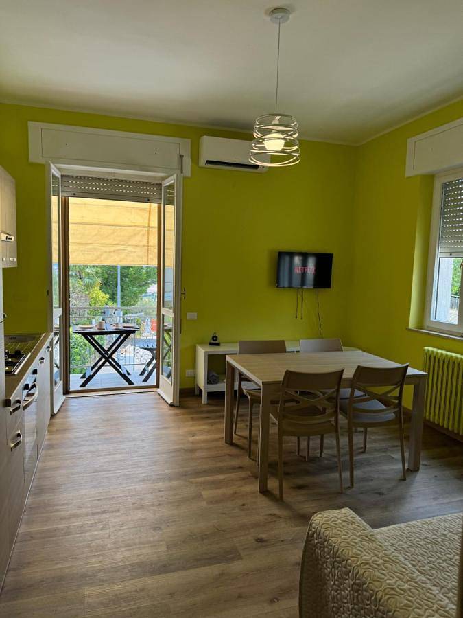 Ferienwohnung für 5 Personen, mit Balkon und Terrasse sowie Ausblick
