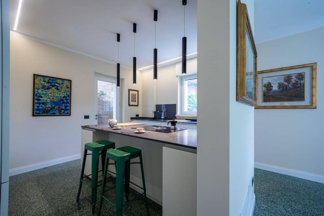 Hel lejlighed, An oasis of peace and tranquillity with private garden and cave just a stone's throw from the historic centre in Centro Storico di Verona, Verona
