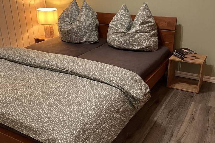 Ferienpark für 8 Personen, mit Garten und Whirlpool sowie Sauna und Balkon, mit Haustier am Scharmützelsee - 3