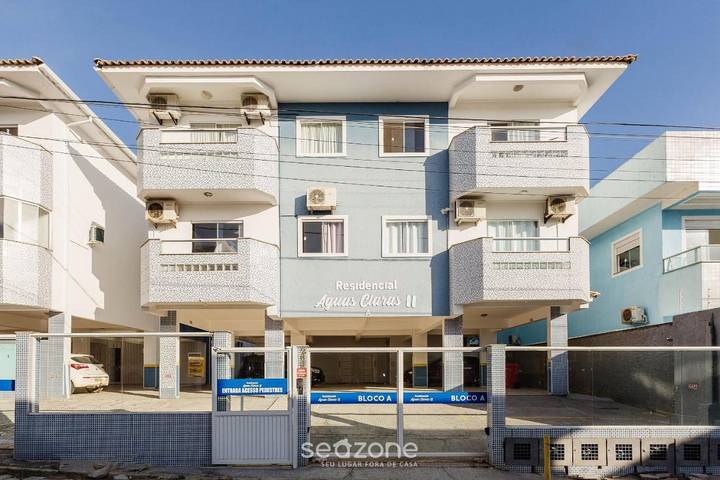 Casas e apartamentos de temporada para 4 pessoas, com balcão em Capivari