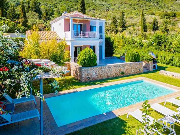 Villa pour 6 personnes, avec jardin et balcon dans Alexandros