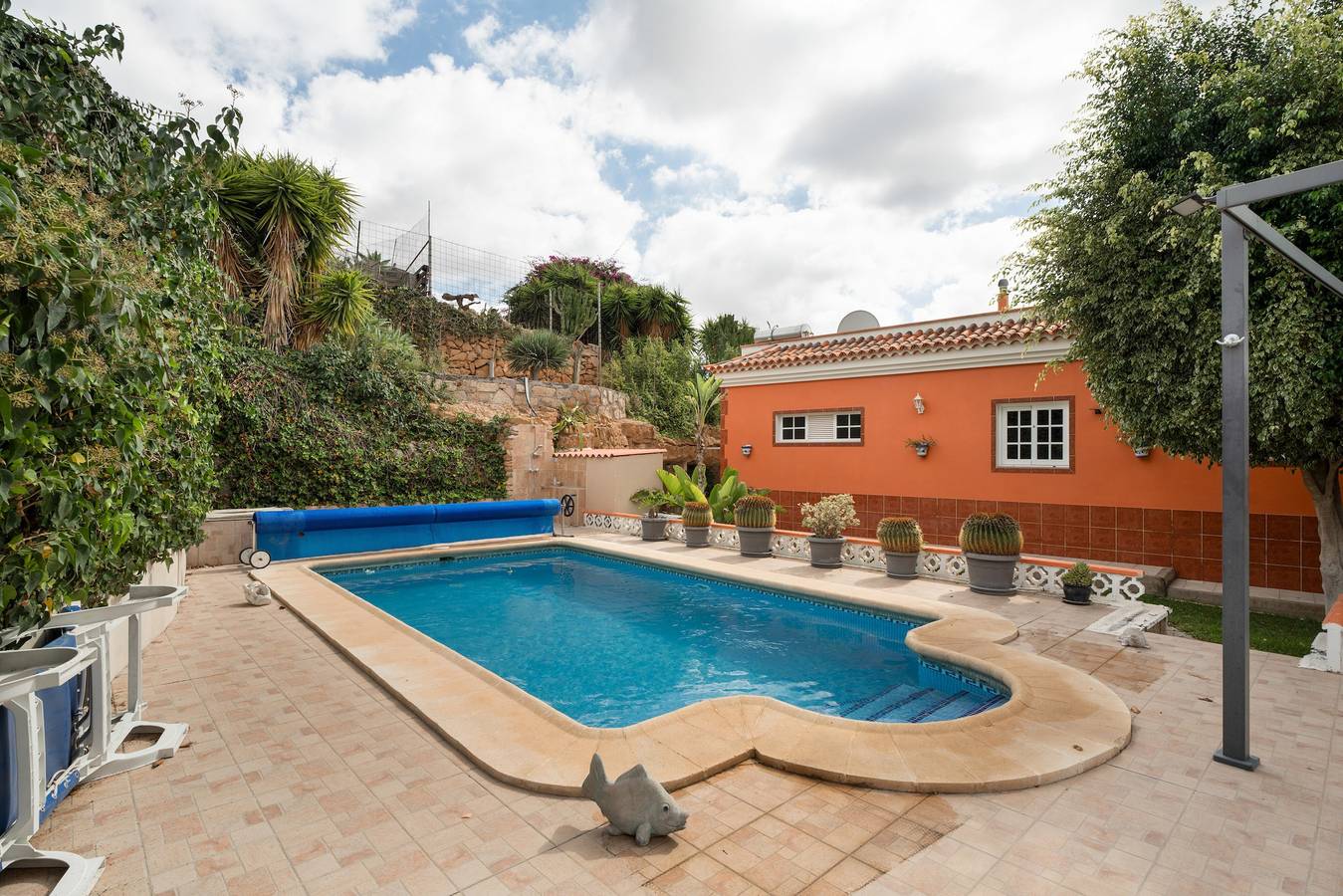 Casa Boulou en El Roque con piscina privada y Wi-Fi de fibra óptica in San Miguel de Abona, Tenerife Sur