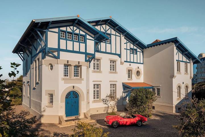 Villa for 18 people in Biarritz