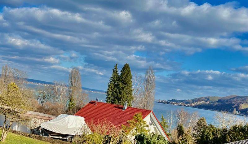 Ganze Ferienwohnung, Ferienwohnung Marie-José Löwe - 1-Zimmer-Apartment, Seesicht, Balkon, Og, 35 qm in Hemmenhofen, Gaienhofen