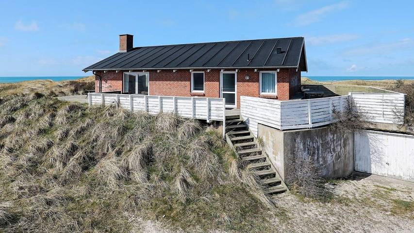 Ferienhaus für 9 Personen, mit Terrasse und Sauna in Grønhøj Strand