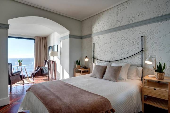 Hôtel pour 3 personnes, avec vue et terrasse à Suances - 3