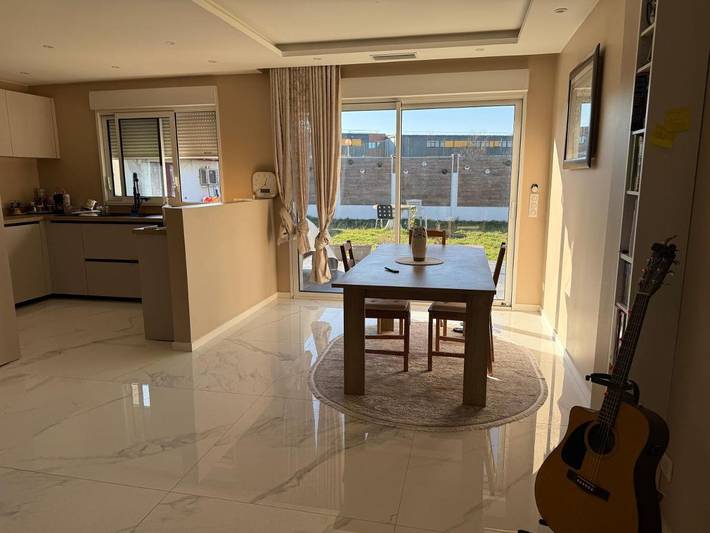 Gîte pour 2 personnes, avec jardin à Ambarès-et-Lagrave - 2