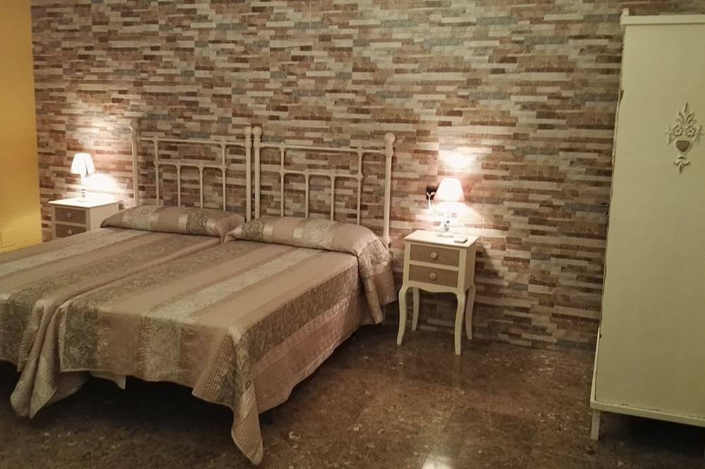 Casa Tiburcio Pl 2 Nella Sierra De Gredos in Arenas de San Pedro, Valle del Tiétar