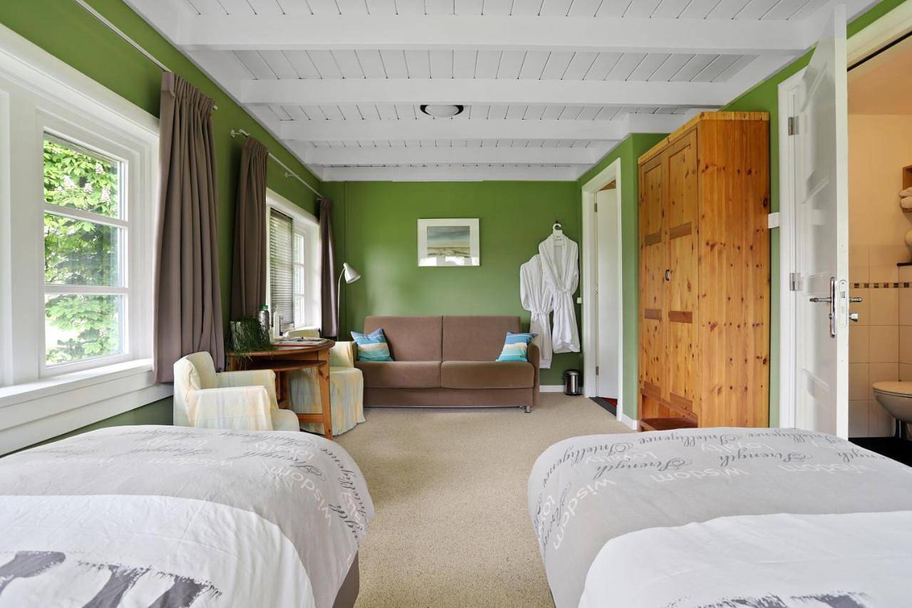 B&B - Sauna D'Olle Pastorie in Lauwersmeer, Nederlandse Noordzeekust