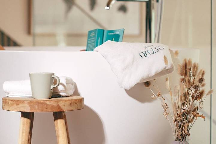 Gîte pour 14 personnes, avec sauna ainsi que jardin et jacuzzi dans Saint-Mards-en-Othe - 3