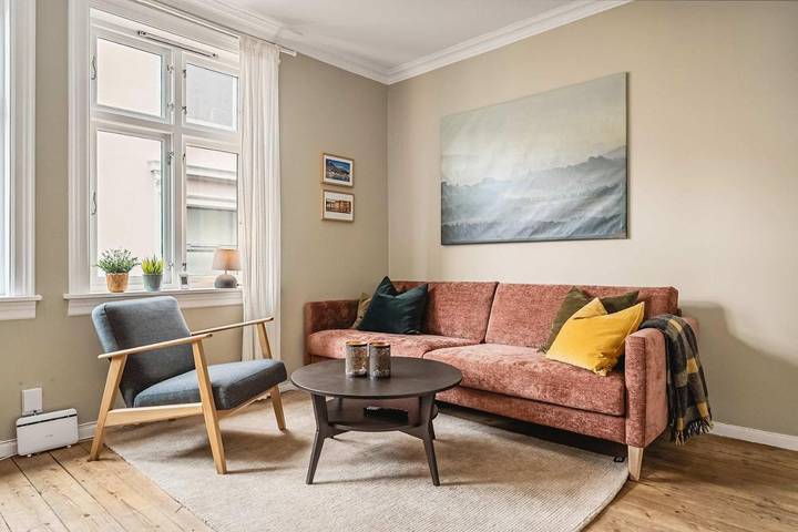 Feriehus for 9 personer, med hage i Bergen