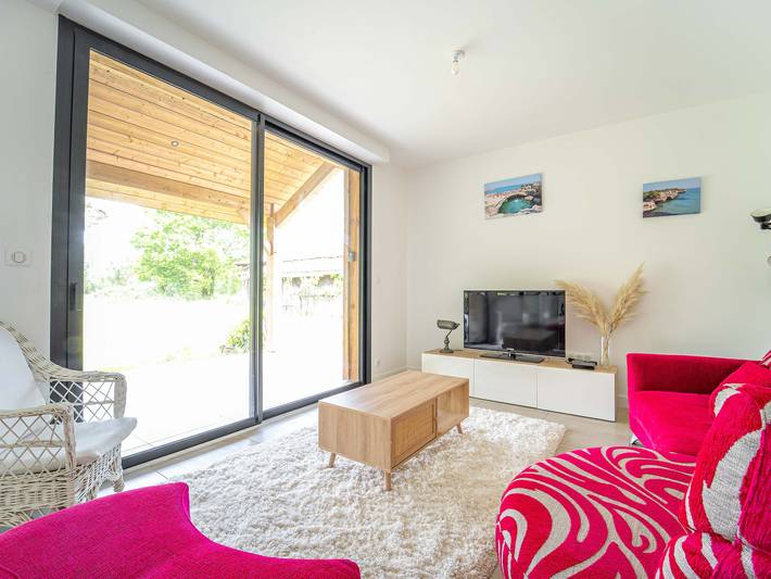 Location de vacances pour 8 personnes, avec jardin à Saint-Julien-en-Born - 3