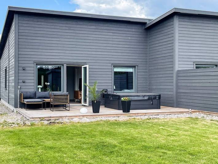 Hus för 6 Personer, med balkong och trädgård, barnvänlig i Kalmar Län