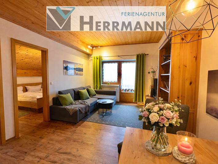 Ferienwohnung für 2 Personen, mit Ausblick und Balkon in Schwangau