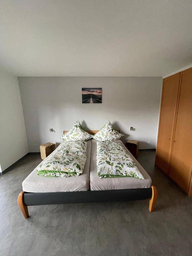 Gîte pour 3 personnes, avec vue et jardin, animaux acceptés dans Morsdorf - 2