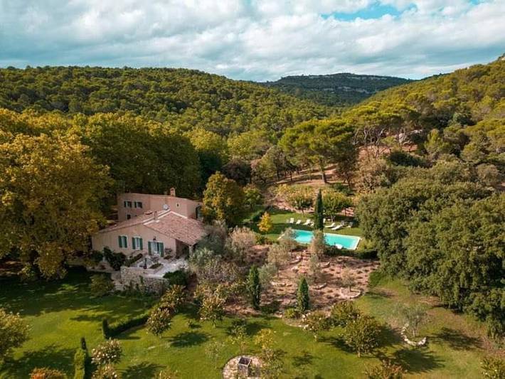 Chalet para 22 personas, con piscina y vistas además de terraza y jardín - 1