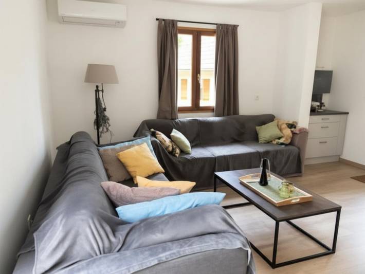 Location de vacances pour 6 personnes, avec terrasse ainsi que jardin et bassin pour enfant à Lacapelle-Marival - 4