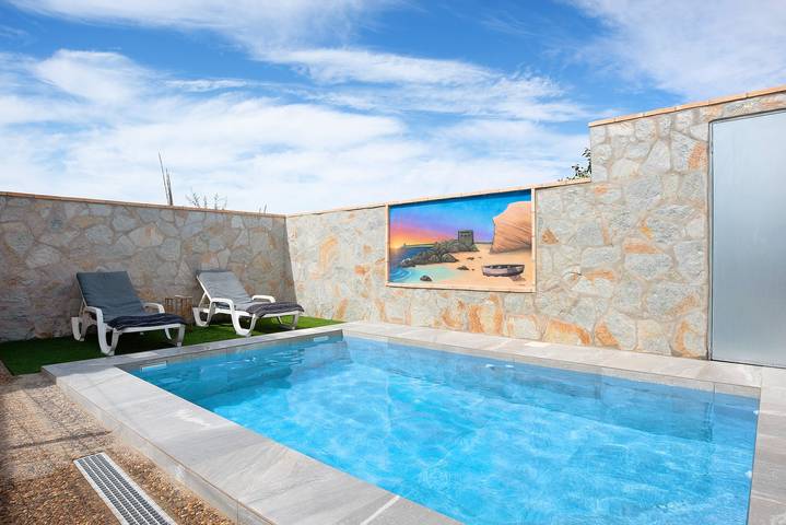 „Casa Isabel“ nahe dem Meer mit Pool, Klimaanlage, Wlan, Garten und Terrasse in Conil de la Frontera, Costa de la Luz
