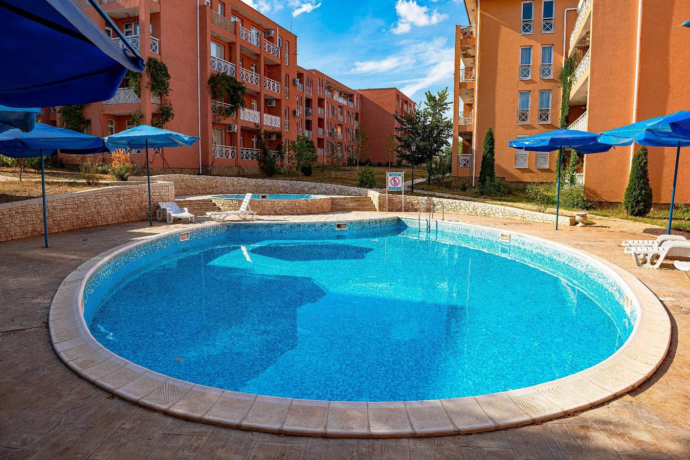 Ganze Ferienwohnung, Menada - Sonnentag 6 - Modernes Studio in Oblast Burgas