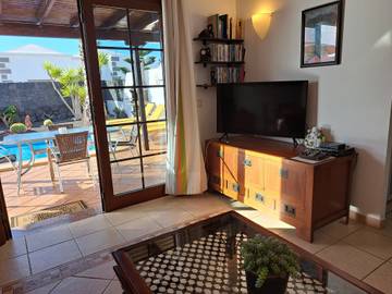 Villa for 4 People in Playa Blanca, Yaiza, Photo 3