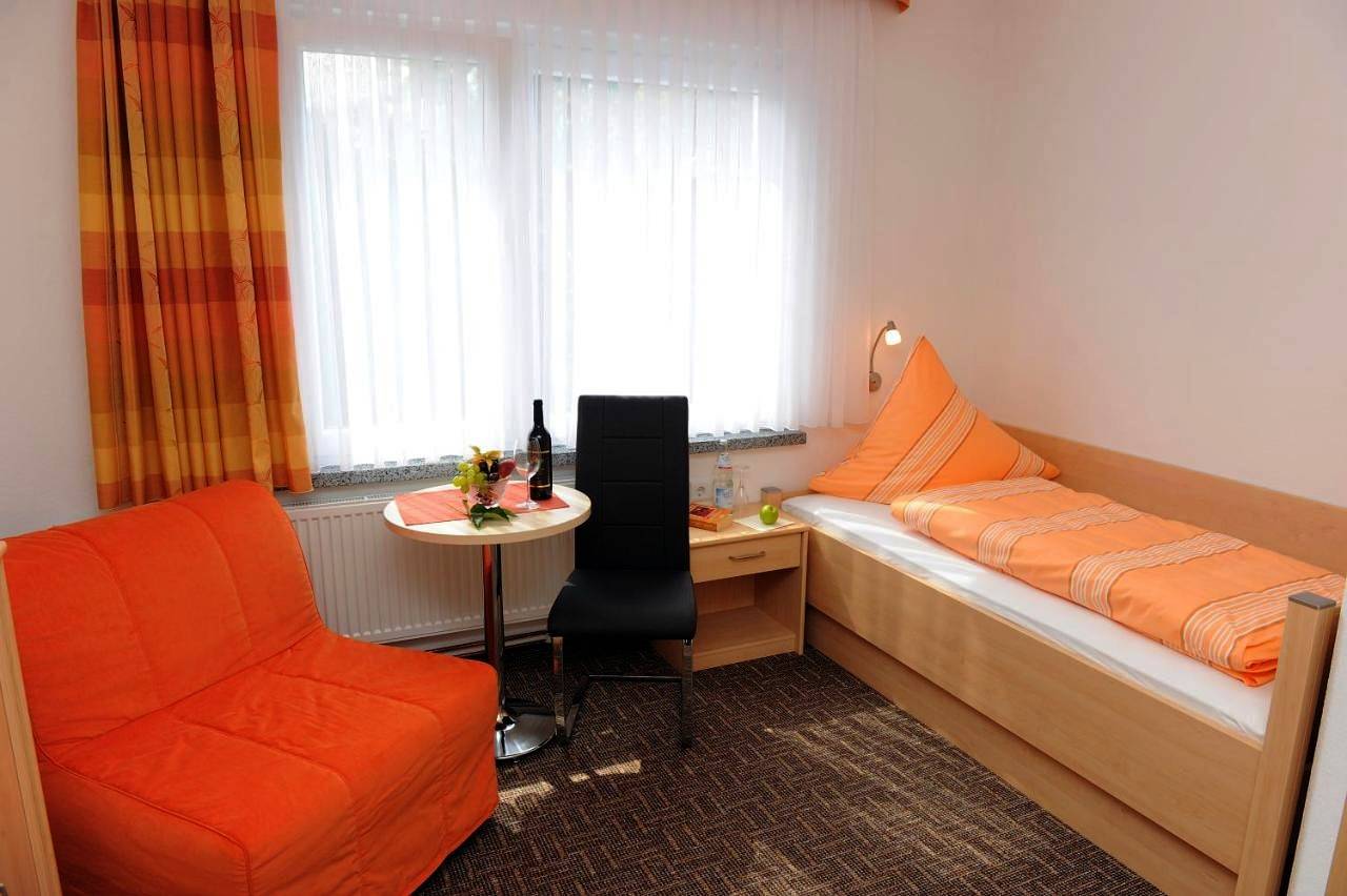 One-Bedroom Bungalow in Großwoltersdorf, Ruppiner Seenland