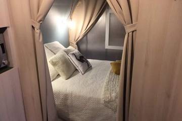 Camping pour 4 Personnes dans Coëx, Vallée de la Loire, Photo 3