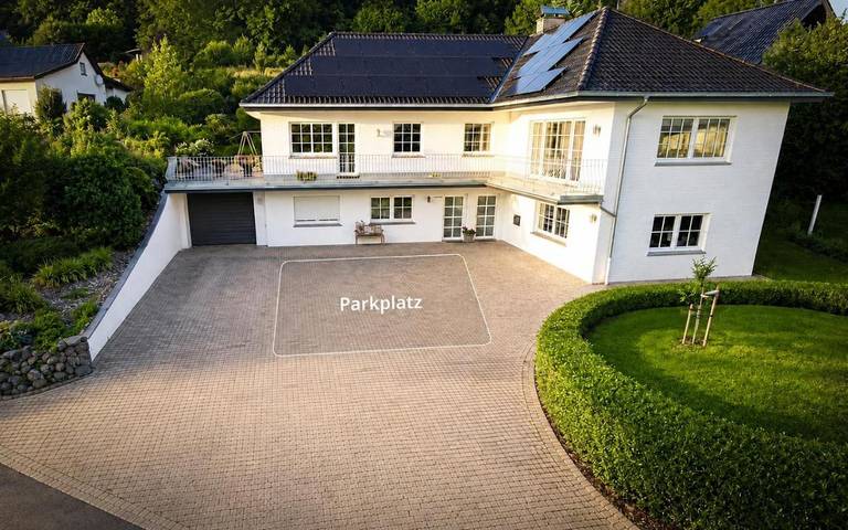 Ferienwohnung für 3 Personen, mit Terrasse und Ausblick in Bad Oeynhausen