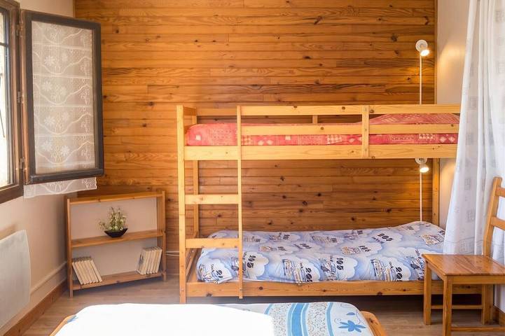 Gîte pour 6 personnes, avec Terrasse et Piscine à Selonnet - 3