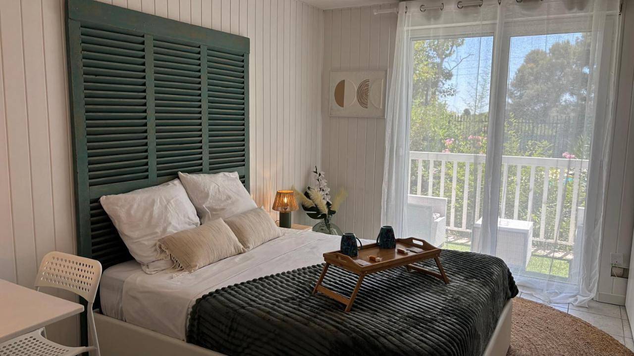 Appartement entier, One-Bedroom Apartment in Grabels, Côte méditerranéenne (France)