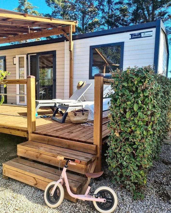 Location de vacances pour 6 personnes, avec bassin pour enfant ainsi que piscine et terrasse, animaux acceptés à Bessan - 2