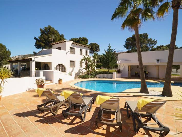Villa für 8 Personen, mit Garten und Balkon in Moraira - 4