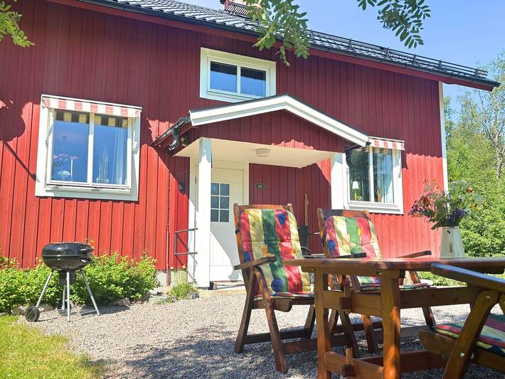 Ferienhaus für 4 Personen, mit Ausblick und Garten sowie Seeblick, mit Haustier - 1