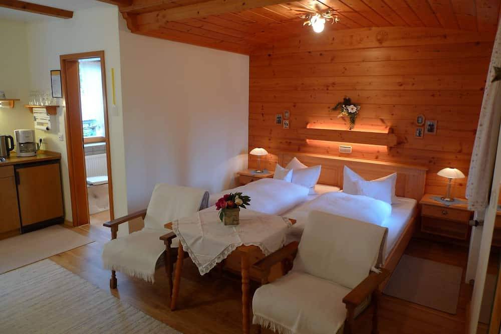Ganze Wohnung, Schönes gemütliches Appartement (28qm) für Nichtraucherbrötchenservice in Weissbach an der Alpenstrasse, Schneizlreuth