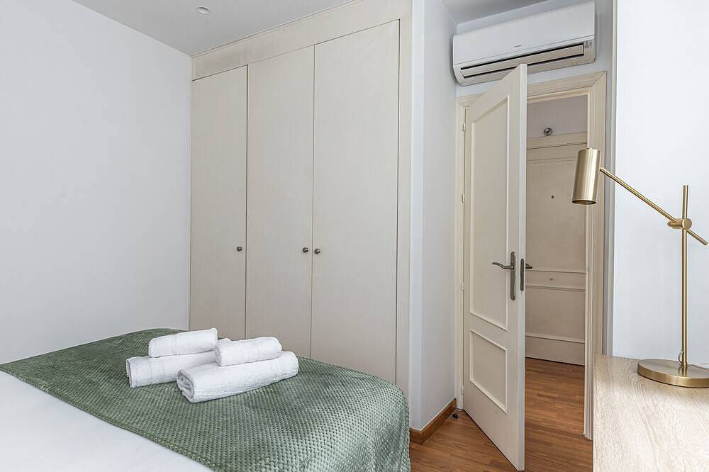 Ganze Wohnung, Waou Urban Home Gran Via Iii - Short Term in Centro (Madrid), Madrid