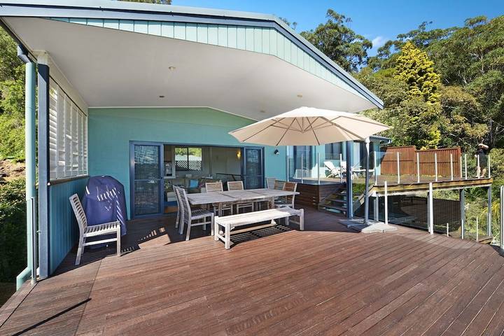 Holiday home for 10 people, with balcony in Avoca Beach