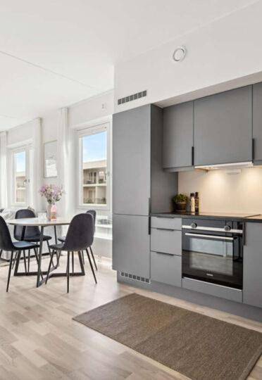Ferienwohnung für 2 Personen, mit Balkon und Garten sowie Ausblick - 1