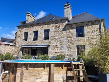 Cottage pour 14 personnes, avec terrasse et piscine à Saint-Ouen-des-Alleux