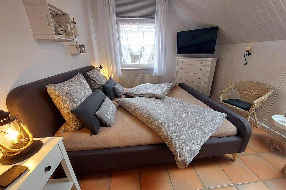 Ganze Wohnung, 2-Bettwohnung Traumblick - Ferienwohnungen Naheliebe Haus Neeß in Kirn, Pfälzer Bergland