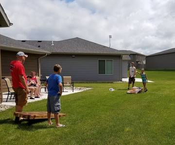 Log Cabin for 10 Guests in Iowa, USA, Picture 3