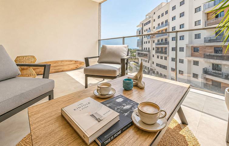 Appartement de vacances entier, Spacieux appartement de 180 m² avec piscine, terrasse et plage à proximité in Dehesa de Campoamor, Orihuela