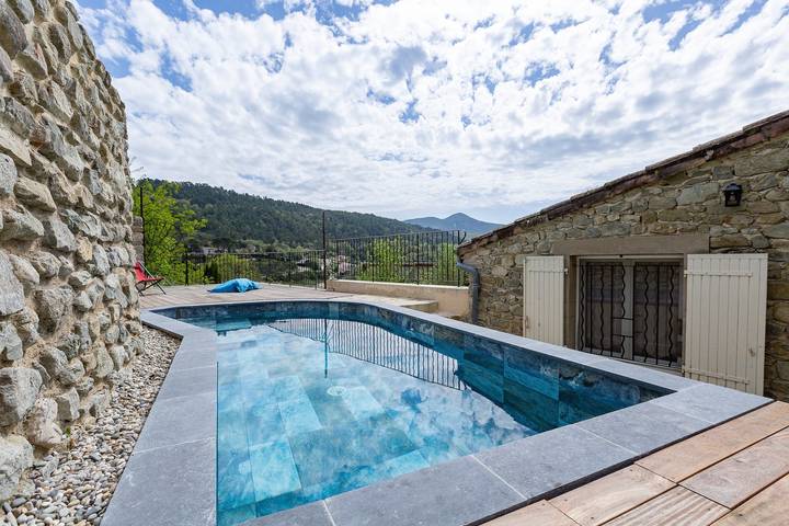 Gîte pour 6 personnes, avec Jardin dans la Drôme