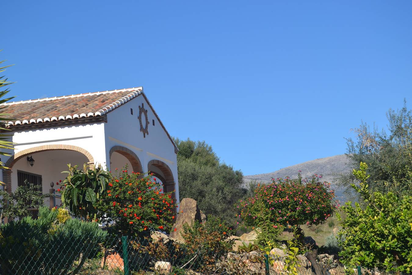 Alojamientos Huetor , casas de vacaciones en la naturaleza in Viñuela, Provincia de Málaga