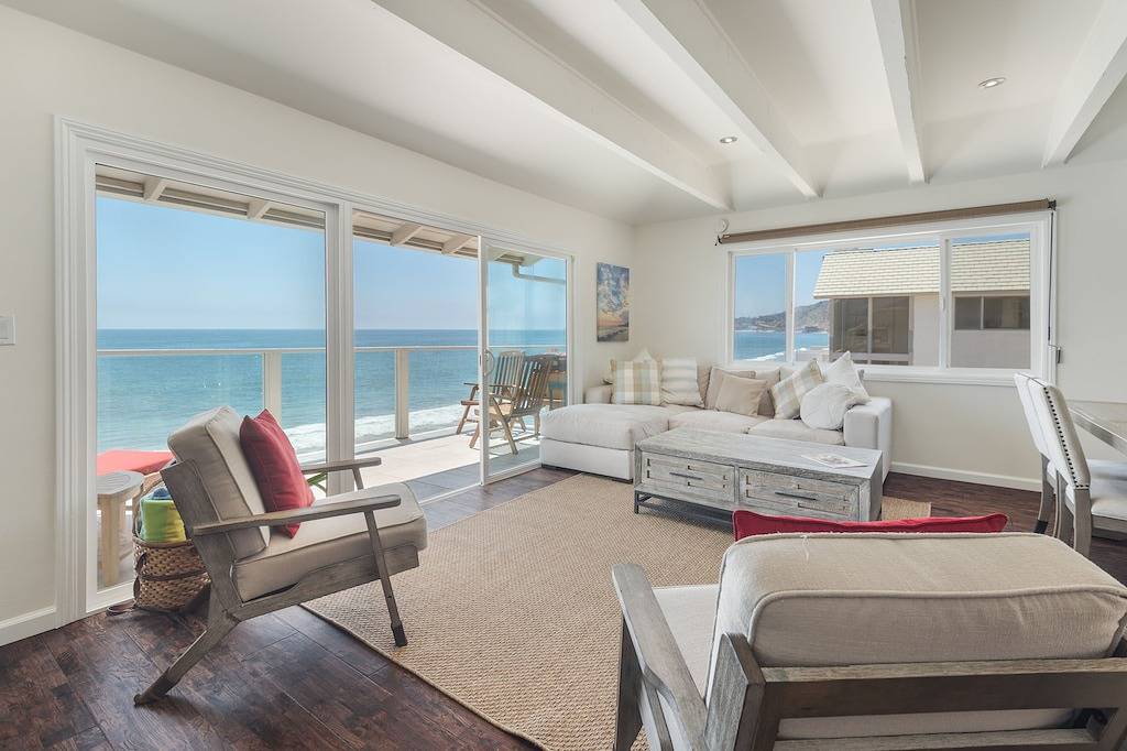 Ganze Wohnung, Sonnenuntergang Malibu Road Premium Ocean Front Penthouse in Malibu, Los Angeles County